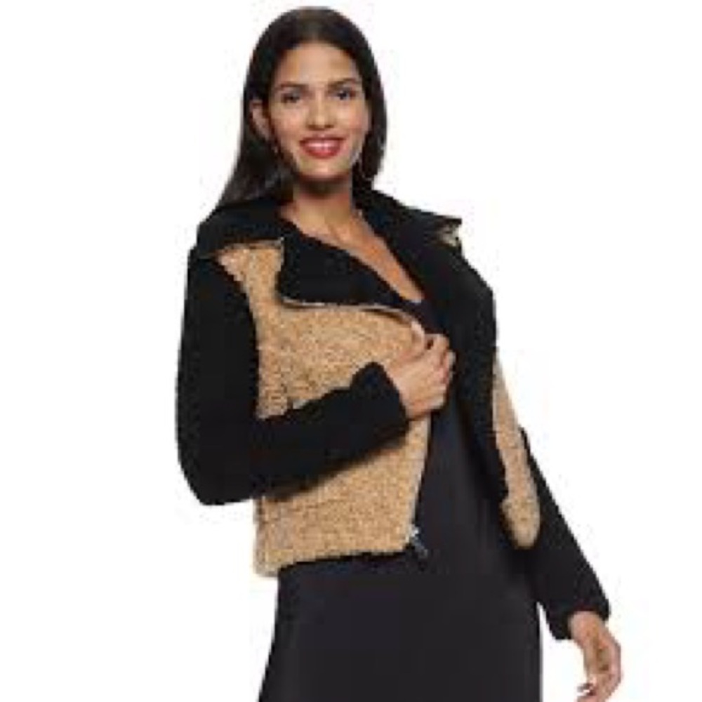 NWOT SHERPA BOMBER JACKET! Nine West Teddy. Asymmetrical Zip. Pockets